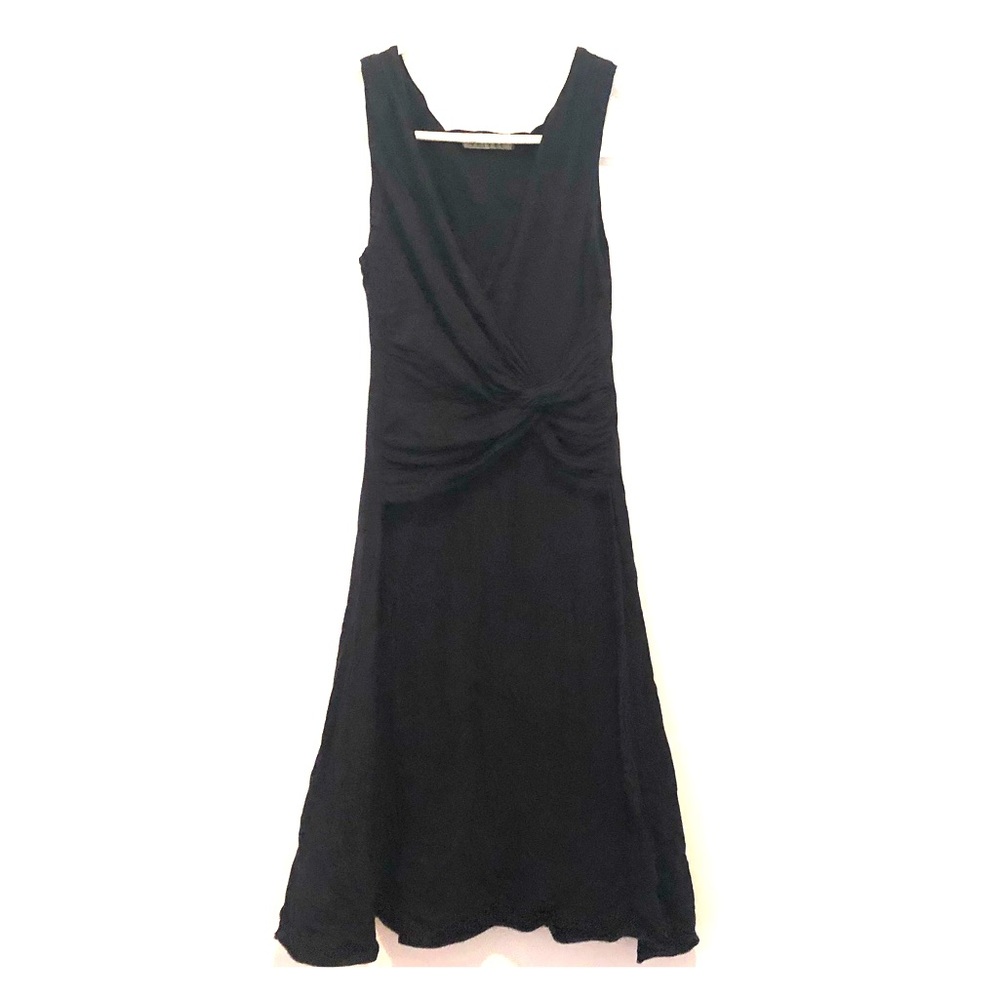 Black cotton v neck dress by Velvet